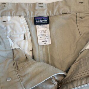 Patagonia Stand Up Short Men's Size 30 Inseam 7 Inch Beige Organic Cotton